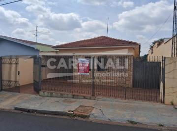 Casa · 153m² · 3 Quartos · 2 Vagas · Casa para venda em Centro de 153.00m² com 3 Quartos e 2 Garagens