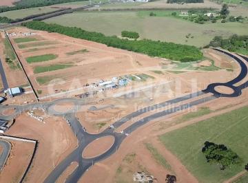 Terreno · 300m² · Terreno para venda em Santa Felicia de 300.00m²