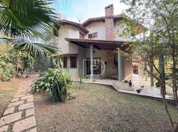 Casa · 300m² · 3 Quartos · 2 Vagas · Casa de Condomínio para venda e aluguel em Granja Viana de 300.00m² com 3 Quartos, 3 Suites e 2 Gara