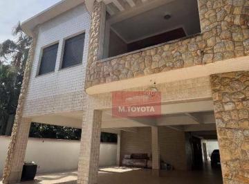 Casa · 385m² · 4 Quartos · 15 Vagas · Sobrado para venda em Jardim São Lourenço de 385.00m² com 4 Quartos, 4 Suites e 15 Garagens