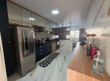Apartamento · 170m² · 3 Quartos · 2 Vagas · Apartamento para venda em Centro de 170.00m² com 3 Quartos, 1 Suite e 2 Garagens