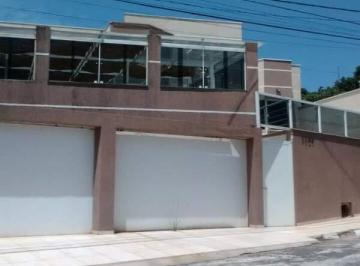 Casa · 375m² · 4 Quartos · 2 Vagas · Casa para venda em Centro de 375.00m² com 4 Quartos, 2 Suites e 2 Garagens