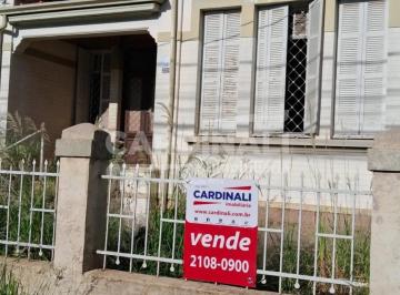 Casa · 248m² · 3 Quartos · 4 Vagas · Casa para venda em Centro de 248.00m² com 3 Quartos e 4 Garagens