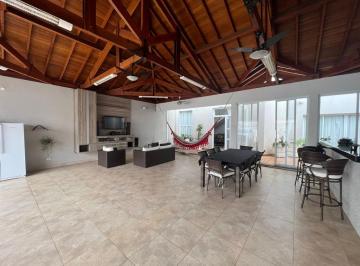 Casa · 334m² · 3 Quartos · 2 Vagas · Casa para venda em Residencial Furlan de 334.00m² com 3 Quartos, 3 Suites e 2 Garagens