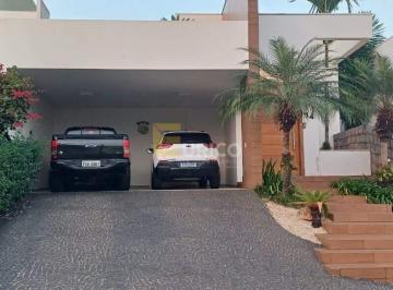 Casa · 330m² · 3 Quartos · 4 Vagas · Casa de Condomínio para venda em Condomínio Residencial Villaggio Fiorentino de 330.00m² com 3 Quart
