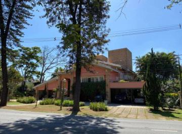 Casa · 1400m² · 5 Quartos · 4 Vagas · Casa para venda em Vila Artura de 1400.00m² com 5 Quartos, 5 Suites e 4 Garagens