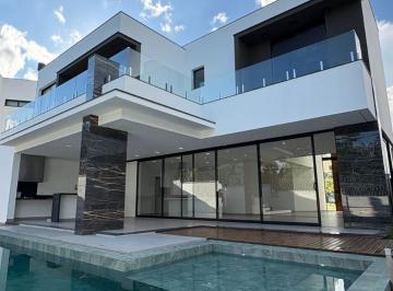 Casa · 400m² · 4 Quartos · 3 Vagas · Casa para venda em Parque Santa Márcia de 400.00m² com 4 Quartos, 3 Suites e 3 Garagens