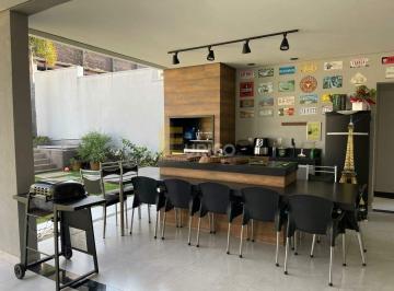 Casa de 4 quartos, Valinhos · Casa para venda em Condomínio Zurich Dorf de 306.00m² com 4 Quartos, 4 Suites e 4 Garagens