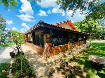 Terreno · 300m² · 8 Quartos · 4 Vagas · Chácara para venda em Santa Cândida de 300.00m² com 8 Quartos e 4 Garagens
