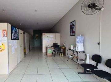 Comercial · 370m² · 1 Quarto · 1 Vaga · Prédio Comercial para venda em Santa Terezinha de 370.00m² com 1 Quarto, 1 Suite e 1 Garagem
