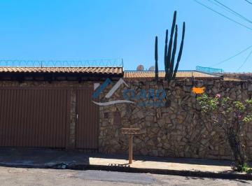 Casa · 254m² · 4 Quartos · 4 Vagas · Casa para venda em Vila Industrial de 254.00m² com 4 Quartos, 3 Suites e 4 Garagens
