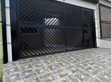 Casa · 69m² · 2 Quartos · 2 Vagas · Casa para venda em Vila Nova Bonsucesso de 69.00m² com 2 Quartos e 2 Garagens