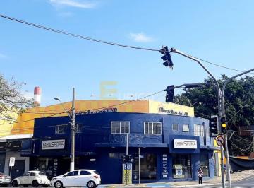 Comercial · 200m² · 1 Vaga · Prédio Comercial para alugar em Centro de 200.00m² com 1 Garagem
