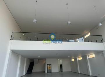 Comercial · 482m² · Imóvel Comercial para alugar em Dona Amélia de 482.00m²