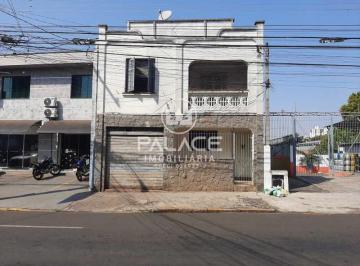 Casa · 135m² · 3 Quartos · 1 Vaga · Casa para venda em Centro de 135.00m² com 3 Quartos, 1 Suite e 1 Garagem