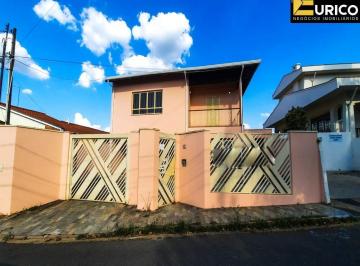 Casa · 450m² · 3 Quartos · 6 Vagas · Casa para venda em Castelo de 450.00m² com 3 Quartos, 1 Suite e 6 Garagens
