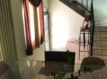 Casa · 250m² · 3 Quartos · 2 Vagas · Casa para venda em Jardim Esplanada de 250.00m² com 3 Quartos, 1 Suite e 2 Garagens