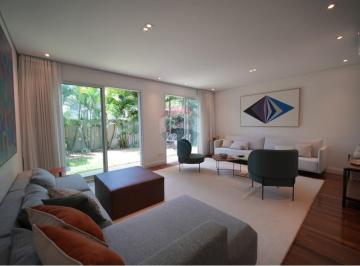 Casa · 334m² · 4 Quartos · 3 Vagas · Sofisticação e conforto em uma residência espetacular de 334m² privativos