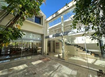 Casa de 4 quartos, Brasília · Mansão Exclusiva na QI 25 do Lago Sul | Sofisticação, Privacidade e Conforto