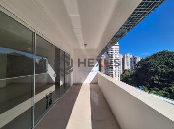Foto · Apartamento com varanda à 1 quadra da praia no Jardim Astúrias, Guarujá