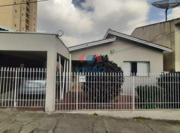 Casa · 160m² · 3 Quartos · 1 Vaga · Oportunidade Unica- Excelente casa no centro da cidade