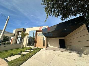 Casa · 331m² · 3 Quartos · 4 Vagas · Casa em Condomínio com 3 dormitórios e Piscina Privativa