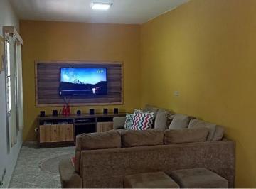 ztoa39i2ytbkymq2yjbimmm1_md · 🏡 Casa à Venda no Alto da Boa Vista | 4 Quartos, Piscina e Churrasqueira✨