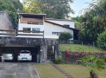 Casa de 4 quartos, Salvador · Casa ampla à venda no Parque Costa Verde, 4 suítes, dependência, terreno de 977 metros quadrados