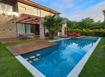 Casa de 6 quartos, Mata de São João · Casa em Praia do Forte 6 suítes