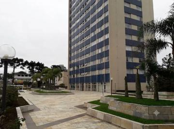 Apartamento · 79m² · 3 Quartos · 1 Vaga · Amplo Apartamento na Melhor Localização do Cabral - R$650 mil