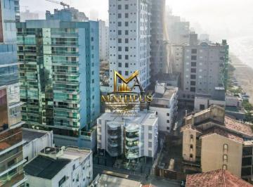 Apartamento de 4 quartos, Itapema · Apartamento amplo e moderno para locação anual, em localização privilegiada na quadra do mar!