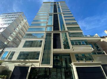 WhatsApp-Image-2025-10-22-at-13.59.44.jpeg · Apartamento à venda com 140m² por R$ 3.400.000,00