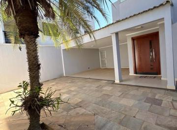 WhatsAppImage20260803at1011012110.jpeg · Casa para Venda em Uberlândia/MG - 3 Dorm. 198 m2 Área Útil