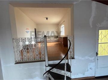 Casa · 256m² · 5 Quartos · 1 Vaga · Casa Residencial e Comercial Ponto Nobre Santo Antônio