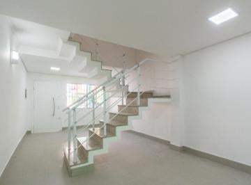 0136acf9-7f3d-4605-94ee-56501938257a · Confortável casa para venda em Vila Mariana com 3 quartos, sendo 1 suíte, 103m²
