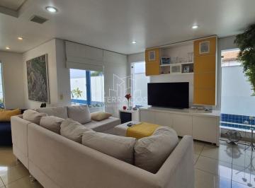 Casa · 354m² · 3 Quartos · 4 Vagas · Casa de Condomínio para venda em Anhangabaú de 354.00m² com 3 Quartos, 3 Suites e 4 Garagens