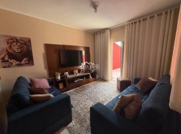 Casa · 202m² · 3 Quartos · 2 Vagas · Sobrado para venda em Las Palmas de 202.00m² com 3 Quartos, 1 Suite e 2 Garagens