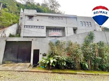 Apartamento · 344m² · 4 Quartos · 4 Vagas · Apartamento para venda em Cosme Velho de 344.00m² com 4 Quartos, 4 Suites e 4 Garagens