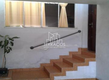 Casa · 209m² · 3 Quartos · 4 Vagas · Casa para venda em Centro de 209.00m² com 3 Quartos e 4 Garagens