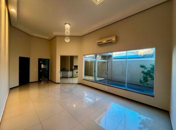 Casa · 220m² · 3 Quartos · 4 Vagas · Casa de Condomínio para venda em Gaivota I de 220.00m² com 3 Quartos, 3 Suites e 4 Garagens