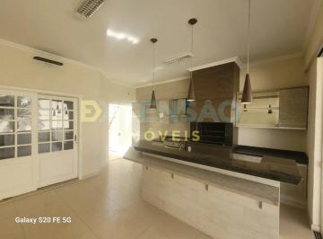 Casa · 220m² · 3 Quartos · 2 Vagas · Casa para venda em Ipanema de 220.00m² com 3 Quartos, 3 Suites e 2 Garagens
