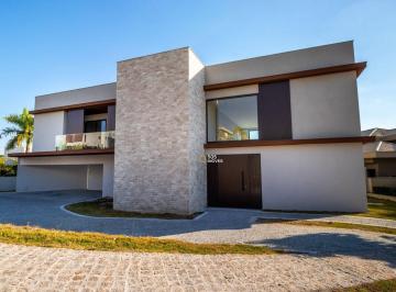 Casa · 509m² · 4 Quartos · 6 Vagas · Casa de Condomínio para venda em Residencial Jatibela de 509.00m² com 4 Quartos, 4 Suites e 6 Garage