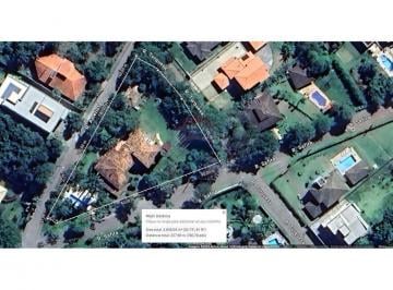 Casa · 588m² · 4 Quartos · 8 Vagas · Casa de Condomínio para venda em Vila Do Ouro de 588.00m² com 4 Quartos, 1 Suite e 8 Garagens