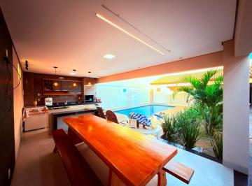Casa · 214m² · 4 Quartos · 3 Vagas · Casa à venda na Quadra 1203 Sul – Palmas/TO