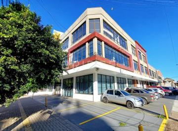 52403_i363CEPiWkW3MNtyh76_524036a70df4d2cde2.jpg · Conjunto Comercial para Locação e Venda