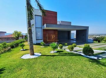 Casa · 305m² · 4 Quartos · 4 Vagas · Sobrado à Venda no Ninho Verde II | 4 Quartos | Vista para o Nascer do Sol