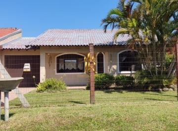 Casa · 120m² · 3 Quartos · 2 Vagas · Ótima casa 3 dormitórios zona nova Tramandaí