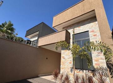 Casa de 3 quartos, Aparecida de Goiânia · *Casa 3Q (1 suite) Area Goumert | Pé direito duplo| acabamento Premium |pontal sul| Avaliaçao alta