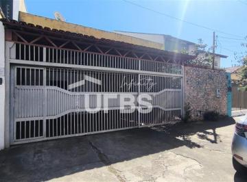 Casa · 204m² · 4 Quartos · 3 Vagas · CASA COMERCIAL SETOR NOVA SUÍÇA