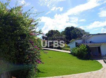Comercial · 9200m² · 10 Quartos · 10 Vagas · Terreno comercial dentro de Goiânia na Vila Nova, abaixo da avenida Independência